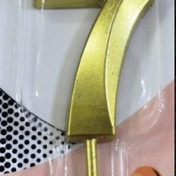 Свеча-цифра на палочке 7 Золото 4,5см