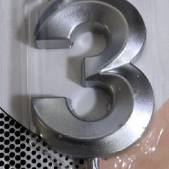 Свеча-цифра на палочке 3 Серебро 4,5см